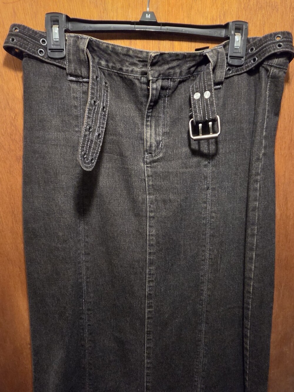 DKNY Black Denim Pencil Skirt with Attached Belt Sz8 - Picture 4 of 10